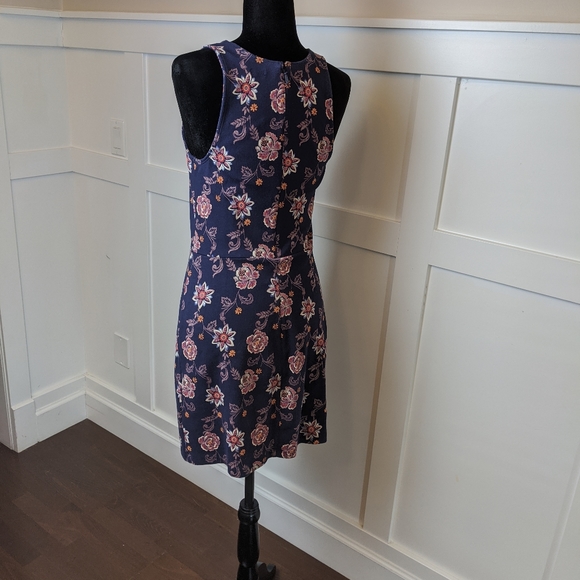 Hollister dress - Picture 4 of 7